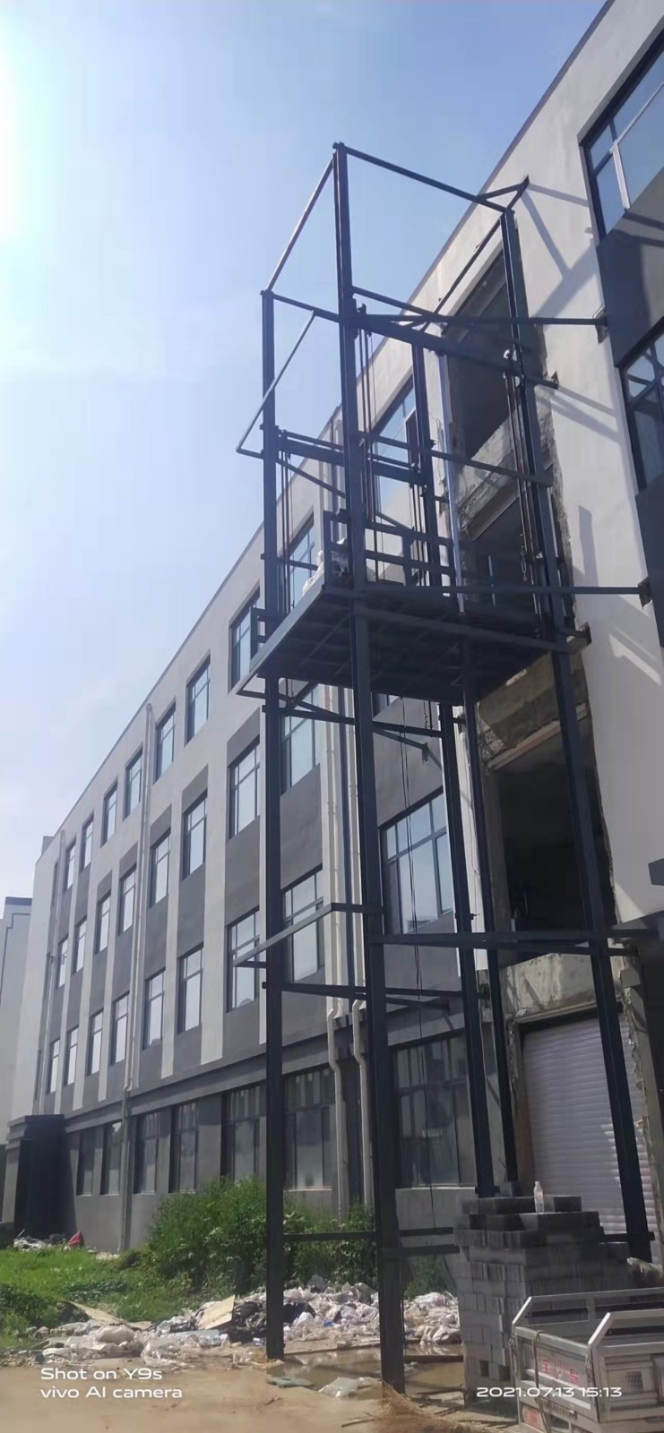 导轨液压升降机